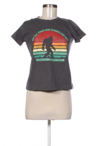 Tricou de femei Unbranded, Mărime S, Culoare Multicolor, Preț 45,00 Lei