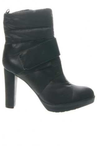 Dámské boty  Calvin Klein, Velikost 39, Barva Černá, Cena  4 557,00 Kč