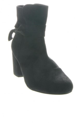 Damen Stiefeletten Kio, Größe 40, Farbe Schwarz, Preis € 27,99