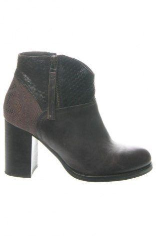 Dámské poltopánky Lazamani, Veľkosť 38, Farba Hnedá, Cena  58,00 €