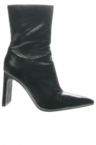 Dámské poltopánky Pull&Bear, Veľkosť 38, Farba Čierna, Cena  52,00 €