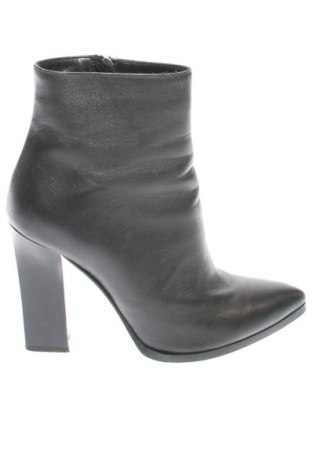 Dámské poltopánky Unbranded, Veľkosť 35, Farba Čierna, Cena  52,00 €