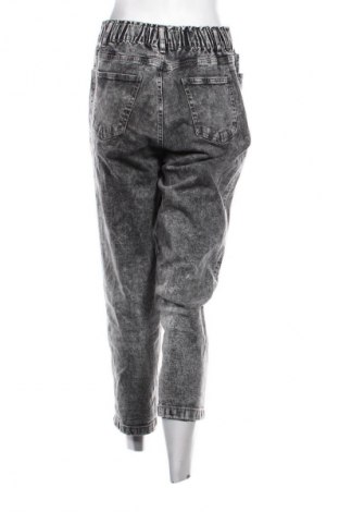 Blugi de femei Beloved, Mărime M, Culoare Negru, Preț 78,20 Lei