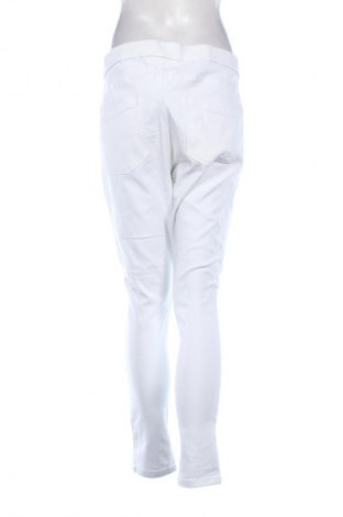 Dámske džínsy  Beloved, Veľkosť L, Farba Biela, Cena  15,00 €