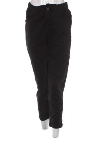 Дамски дънки Bershka, Размер M, Цвят Черен, Цена 9,71 €