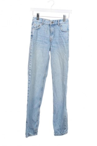 Női farmernadrág Bershka, Méret XXS, Szín Kék, Ár 3 829 Ft