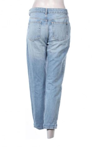 Blugi de femei Bershka, Mărime M, Culoare Albastru, Preț 78,20 Lei