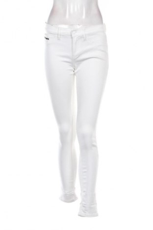 Damen Jeans Calvin Klein Jeans, Größe L, Farbe Weiß, Preis 34,99 €