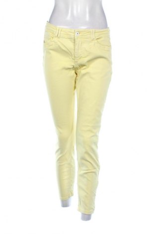 Damen Jeans Expresso, Größe L, Farbe Gelb, Preis 38,00 €