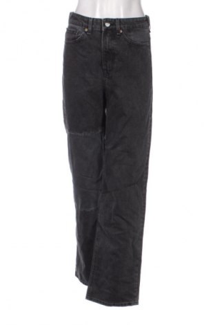 Damen Jeans H&M, Größe M, Farbe Grau, Preis 10,99 €