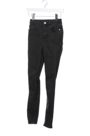 Blugi de femei LC Waikiki, Mărime XS, Culoare Negru, Preț 130,33 Lei