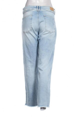 Damskie jeansy Le Temps Des Cerises, Rozmiar L, Kolor Niebieski, Cena 38,99 zł