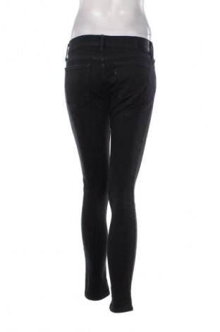 Γυναικείο Τζίν Levi's, Μέγεθος M, Χρώμα Μαύρο, Τιμή 30,99 €