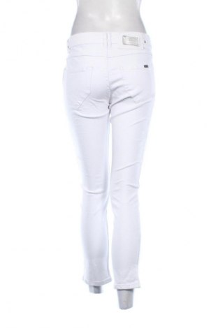 Γυναικείο Τζίν MAPP, Μέγεθος M, Χρώμα Λευκό, Τιμή 15,00 €
