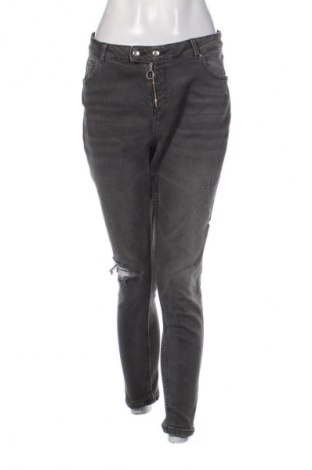 Damen Jeans Mohito, Größe L, Farbe Grau, Preis € 14,74