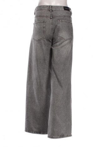 Blugi de femei Monday Premium, Mărime S, Culoare Gri, Preț 76,86 Lei