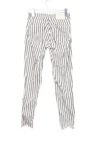 Дамски дънки Pull&Bear, Размер XS, Цвят Многоцветен, Цена 9,20 €