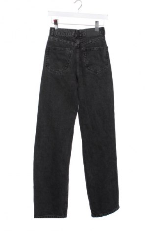 Dámské džíny  Pull&Bear, Velikost XS, Barva Černá, Cena  419,00 Kč