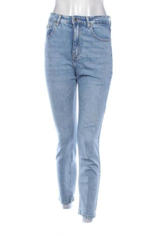Damskie jeansy Pull&Bear, Rozmiar S, Kolor Niebieski, Cena 80,38 zł