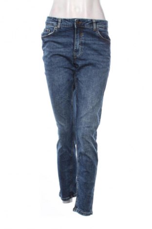 Blugi de femei Reserved, Mărime S, Culoare Albastru, Preț 78,20 Lei