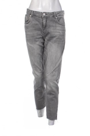 Γυναικείο Τζίν Reserved, Μέγεθος L, Χρώμα Μαύρο, Τιμή 14,74 €