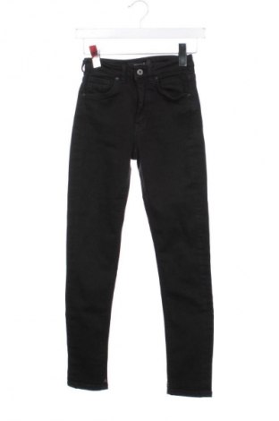 Damskie jeansy Scotch & Soda, Rozmiar XXS, Kolor Czarny, Cena 257,76 zł