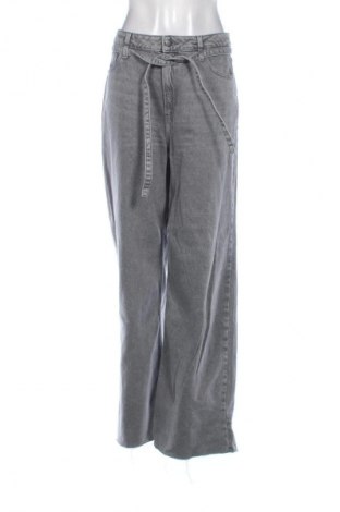 Dámské džíny  Sinsay, Velikost M, Barva Šedá, Cena  425,00 Kč