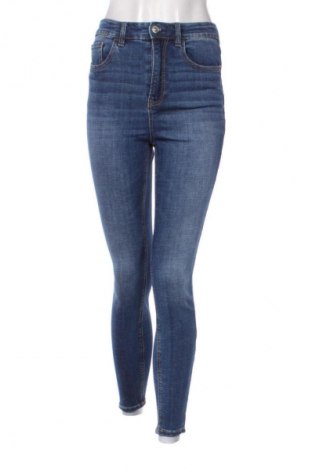 Dámské džíny  Stradivarius, Velikost M, Barva Modrá, Cena  420,00 Kč