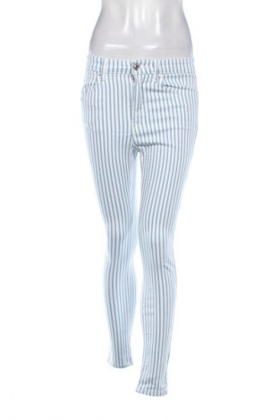 Damen Jeans Stradivarius, Größe M, Farbe Mehrfarbig, Preis 15,00 €