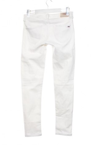 Damskie jeansy Tommy Jeans, Rozmiar M, Kolor Biały, Cena 203,62 zł