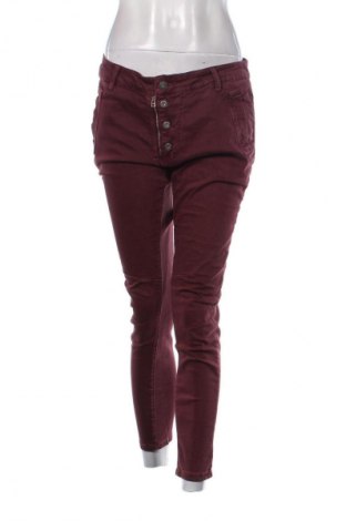 Dámské džíny  Unbranded, Velikost XL, Barva Červená, Cena  425,00 Kč