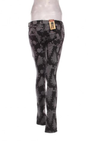 Blugi de femei Unbranded, Mărime M, Culoare Multicolor, Preț 92,99 Lei