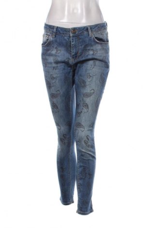 Damskie jeansy Zara, Rozmiar L, Kolor Kolorowy, Cena 75,02 zł