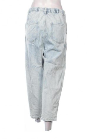 Blugi de femei Urban Revivo, Mărime M, Culoare Albastru, Preț 73,99 Lei