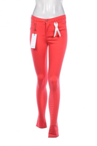 Női farmernadrág Vero Moda, Méret M, Szín Piros, Ár 16 116 Ft
