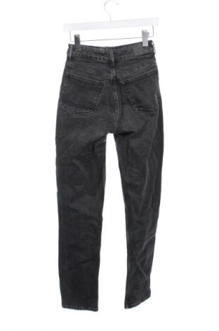 Damen Jeans Weekday, Größe XS, Farbe Grau, Preis € 14,99