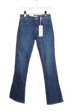 Дамски дънки Wrangler, Размер M, Цвят Син, Цена 89,47 €