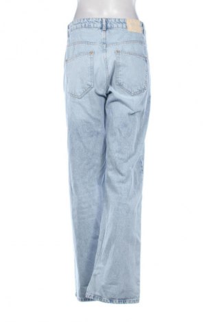 Blugi de femei Zara, Mărime M, Culoare Albastru, Preț 72,99 Lei