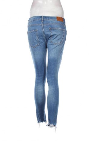 Дамски дънки Zara, Размер M, Цвят Син, Цена 11,24 €
