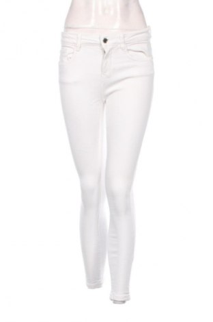 Dámské džíny  Zara, Velikost S, Barva Bílá, Cena  397,00 Kč