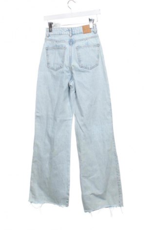 Blugi de femei Zara, Mărime XXS, Culoare Albastru, Preț 72,00 Lei