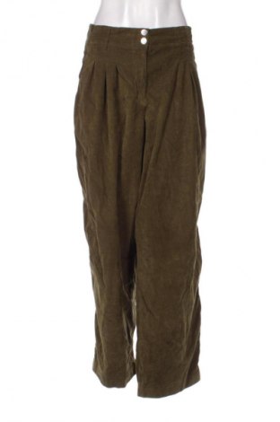 Damen Cordhose Timberland, Größe XL, Farbe Grün, Preis 24,99 €