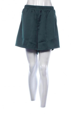 Dámske kraťasy  Adidas, Veľkosť XL, Farba Zelená, Cena  38,37 €