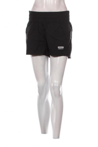 Női rövidnadrág Adidas Originals, Méret M, Szín Fekete, Ár 7 187 Ft