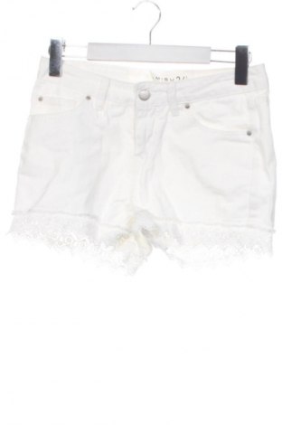 Γυναικείο κοντό παντελόνι Amisu, Μέγεθος M, Χρώμα Λευκό, Τιμή 6,99 €