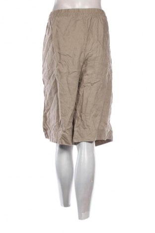 Γυναικείο κοντό παντελόνι C&A, Μέγεθος 3XL, Χρώμα  Μπέζ, Τιμή 9,70 €