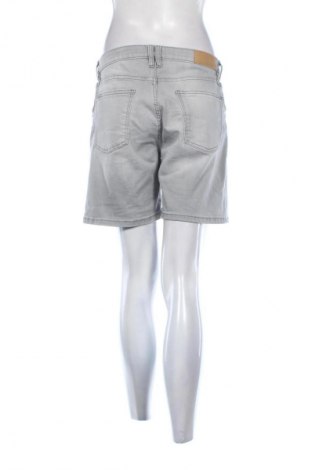Dámské kraťasy  Edc By Esprit, Velikost L, Barva Šedá, Cena  1 169,00 Kč