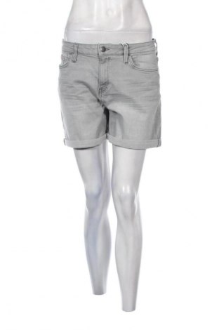 Damen Shorts Edc By Esprit, Größe XL, Farbe Grau, Preis € 51,99