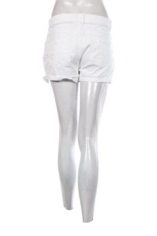Női rövidnadrág Esmara, Méret XL, Szín Fehér, Ár 3 759 Ft