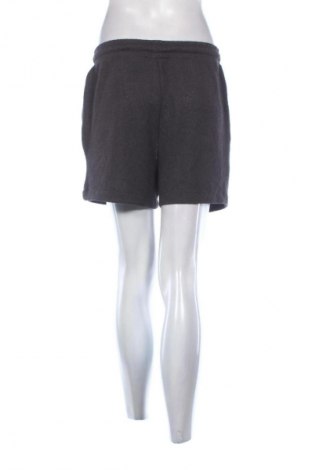 Dámske kraťasy  H&M, Veľkosť M, Farba Sivá, Cena  5,22 €